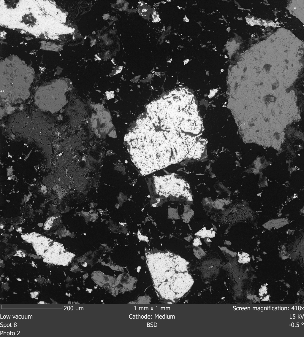 Semplor SEM backscattered-electron image of a polished iron-ore specimen
